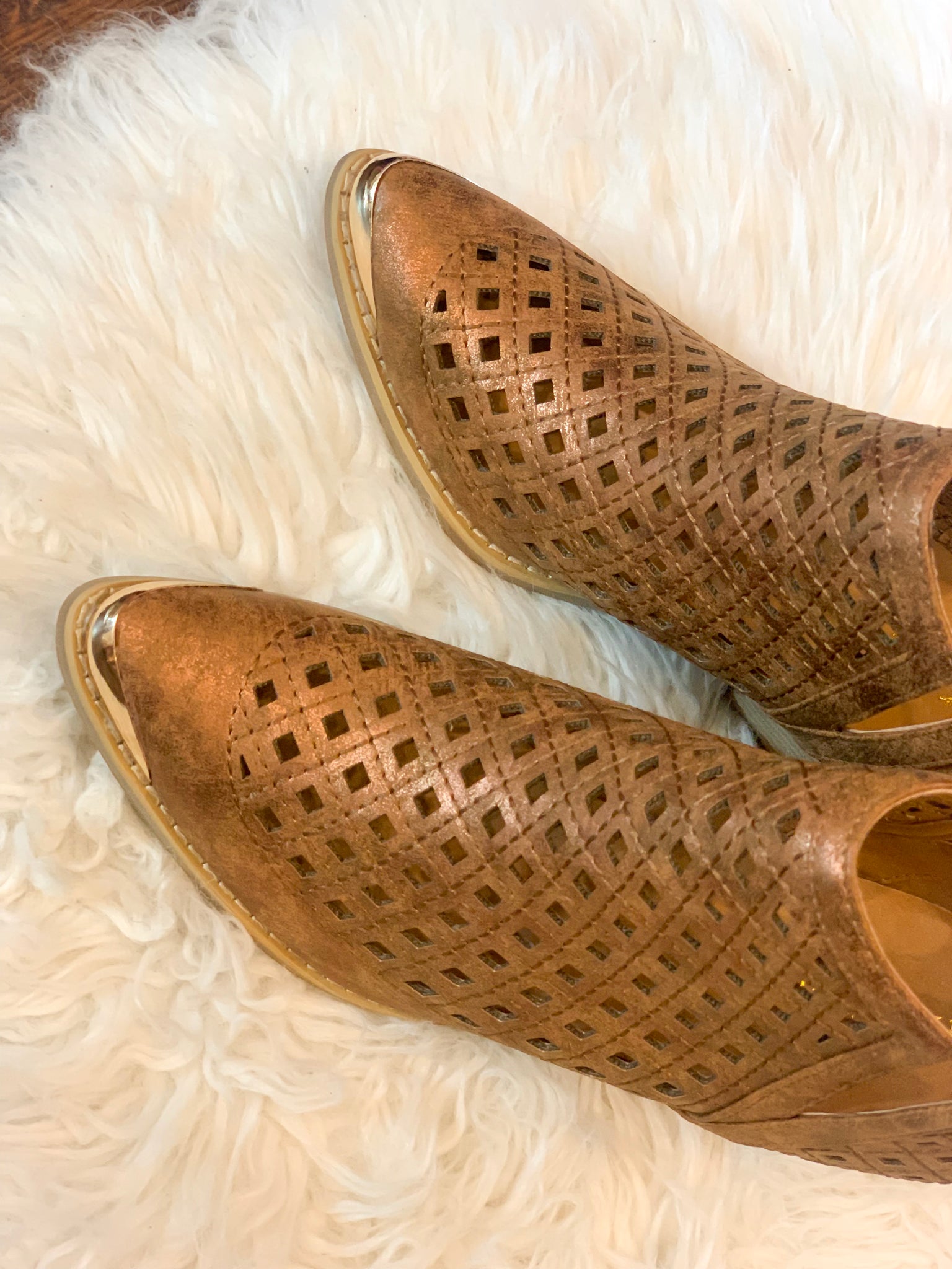 Dolce vita spence sales booties