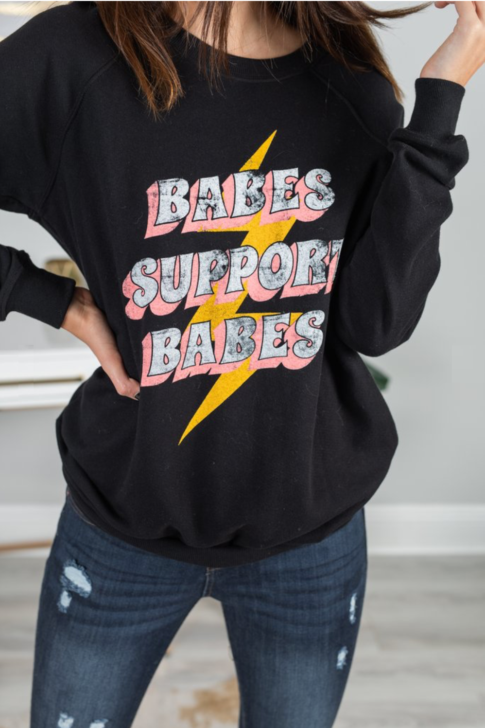 Babes Support Babes Pullover