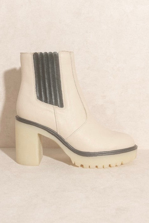 Anastasia Boot Beige/Black